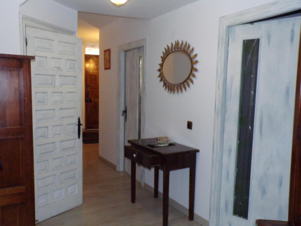 Jose Andres * Viana (Navarre)